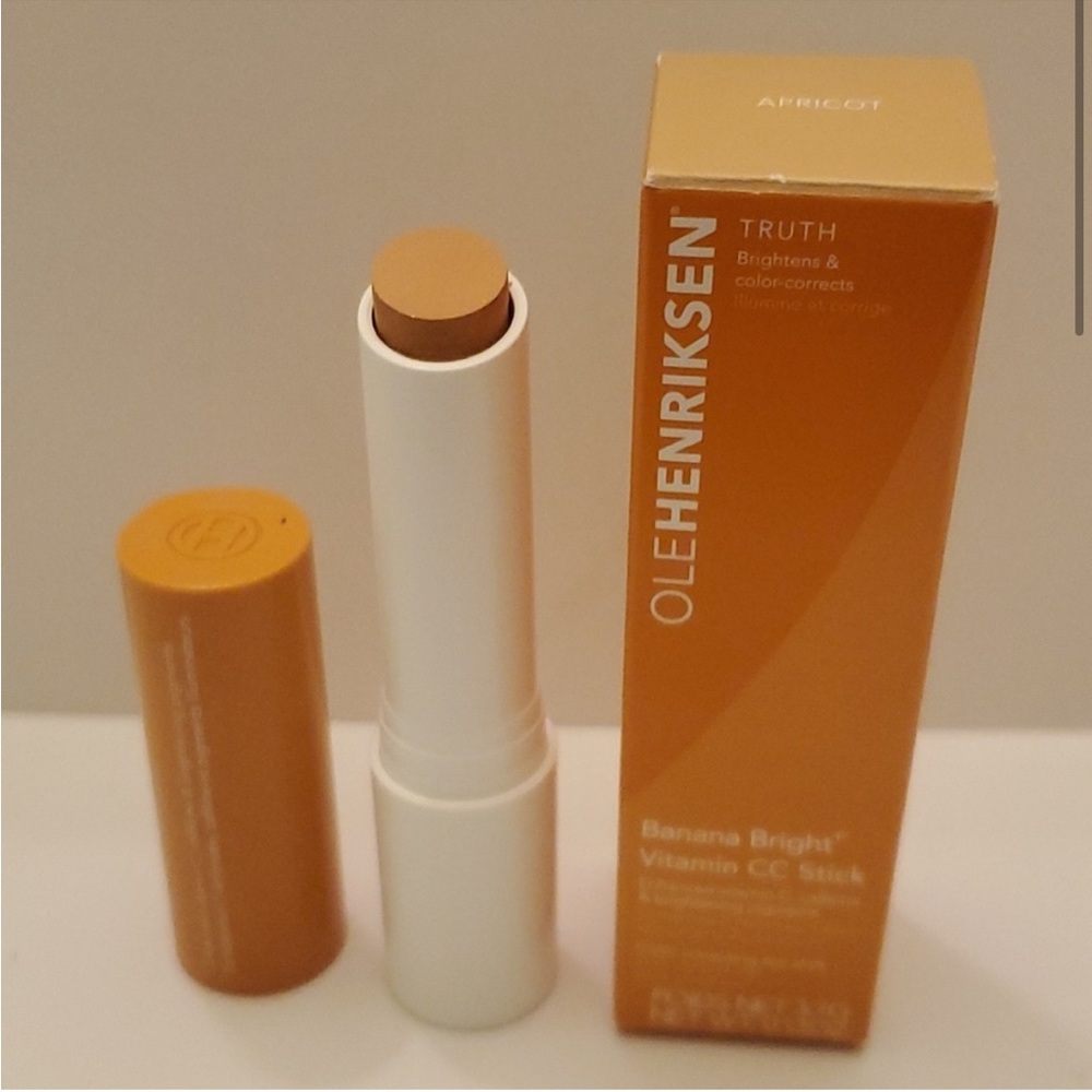 NEW Ole hendriksen banana bright vitamin cc stick